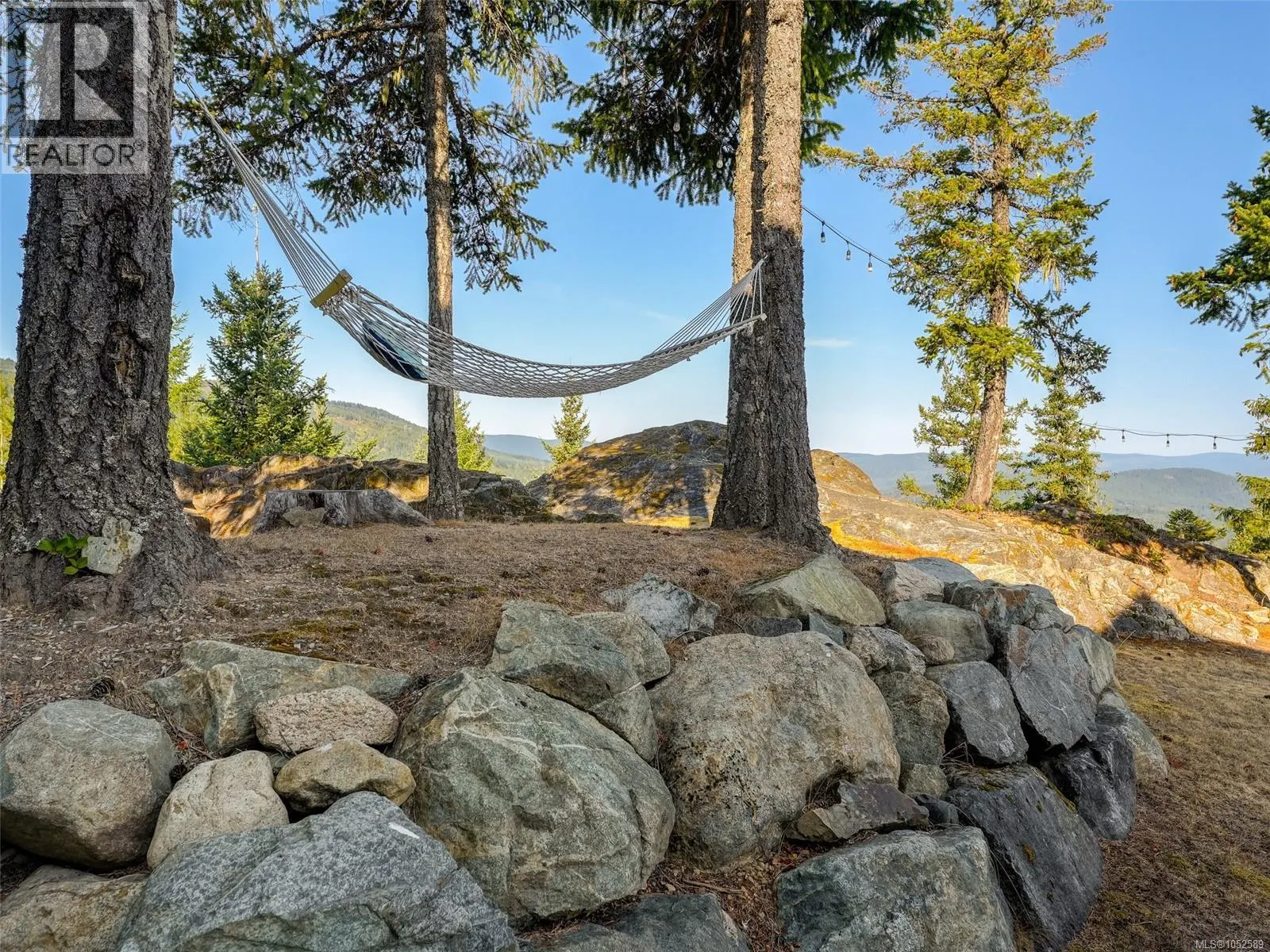 4836 Goldstream Heights Dr