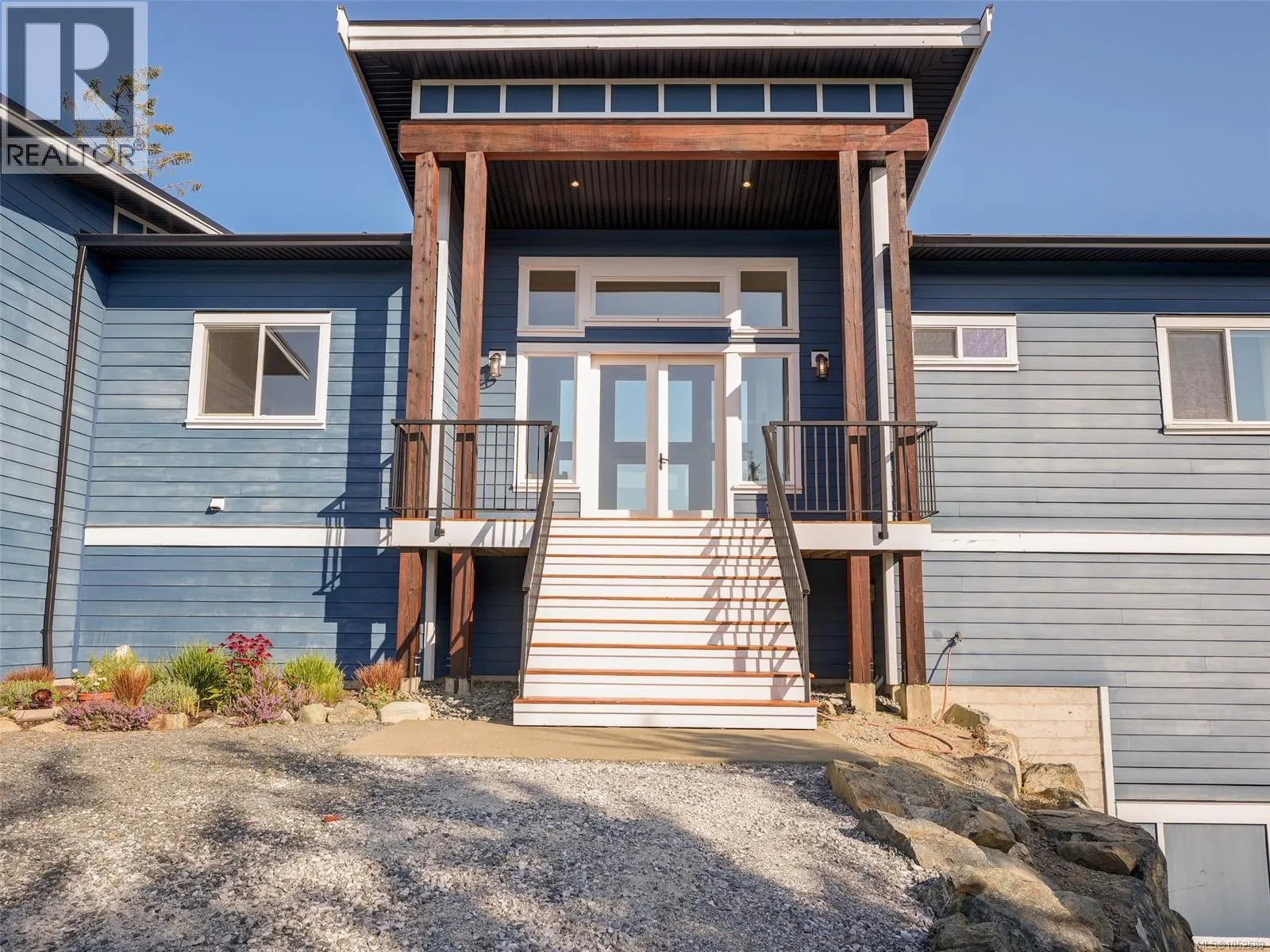 4836 Goldstream Heights Dr