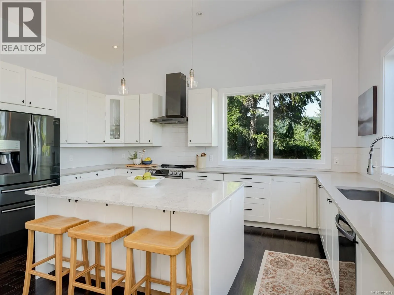 4836 Goldstream Heights Dr