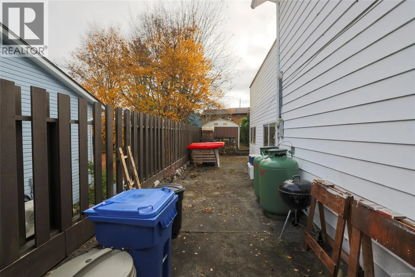 363 Englewood Dr