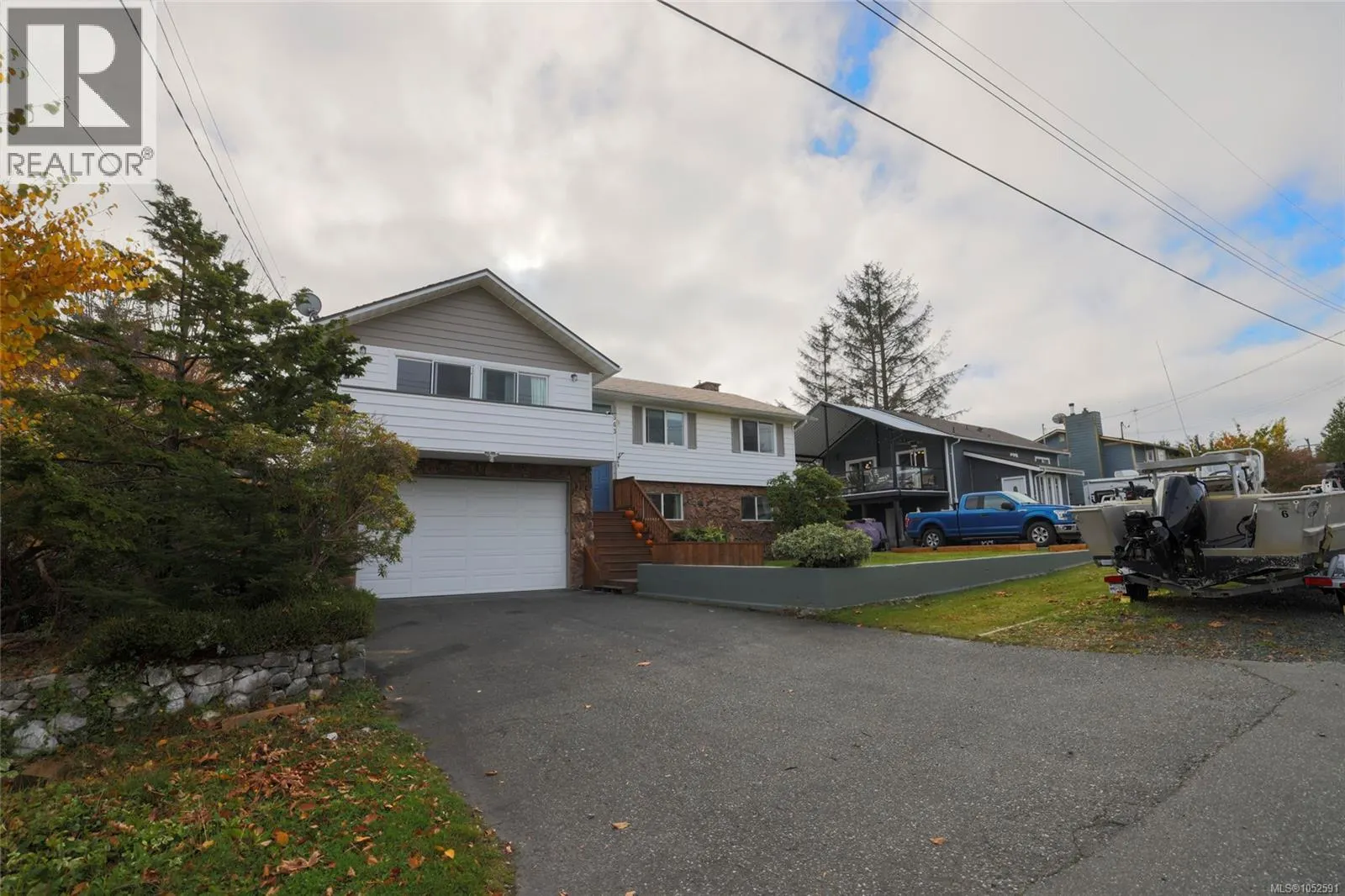 363 Englewood Dr