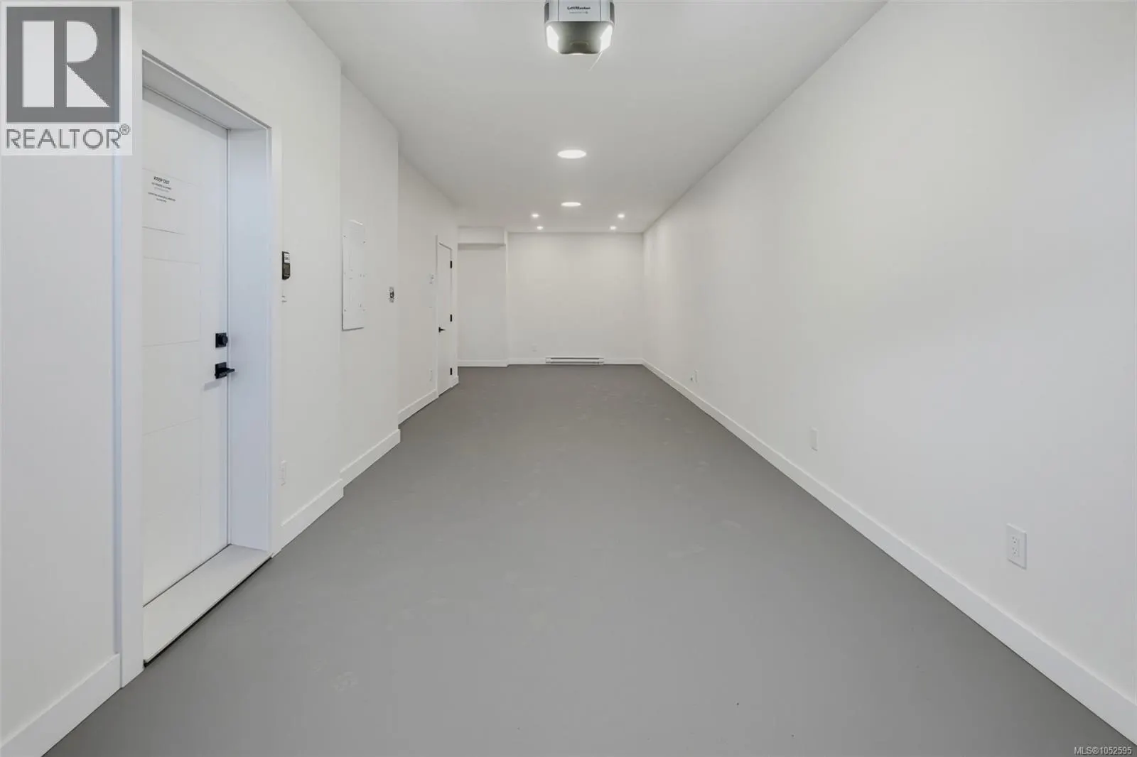 974 Siskin Ridge