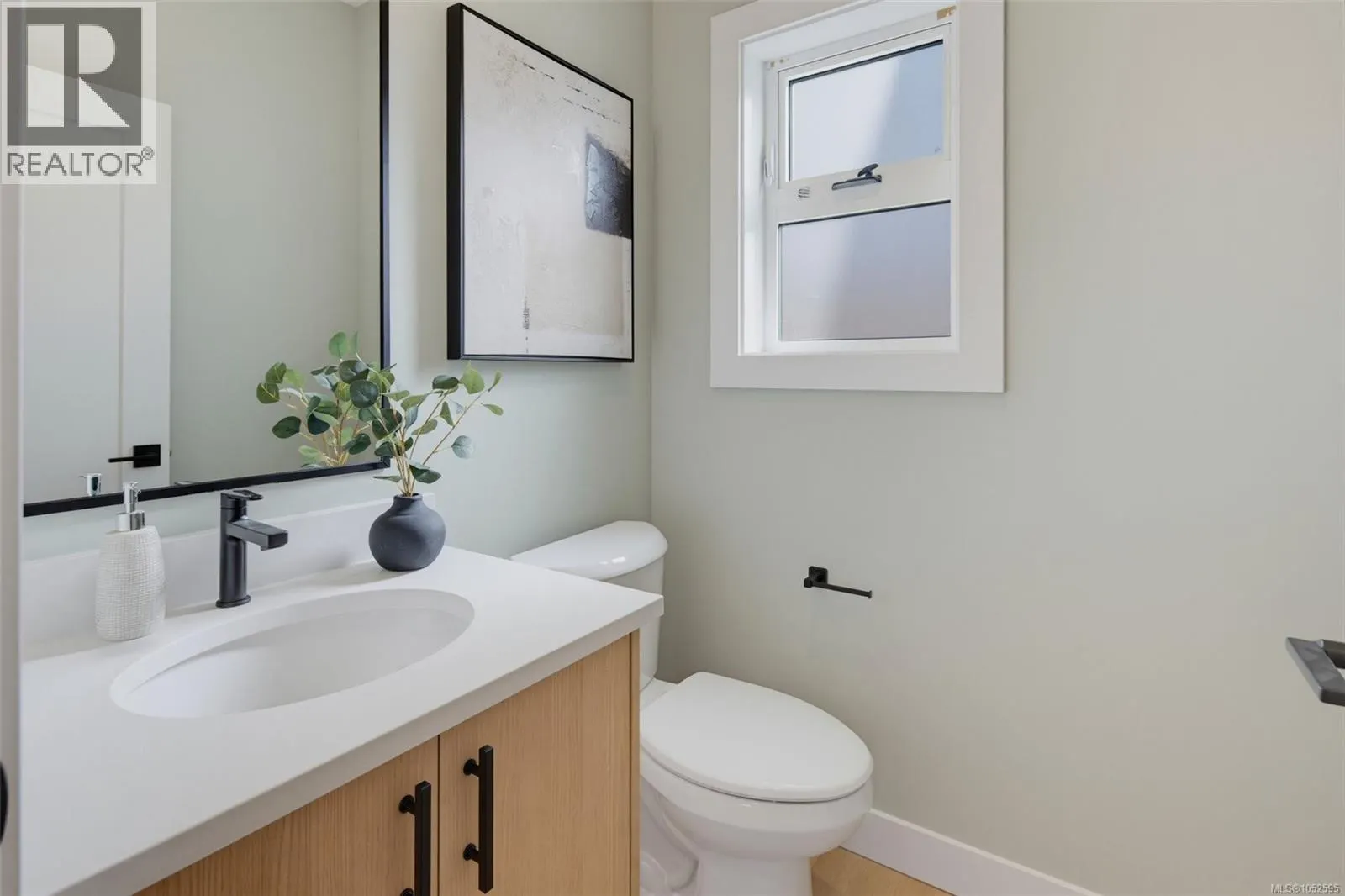 974 Siskin Ridge
