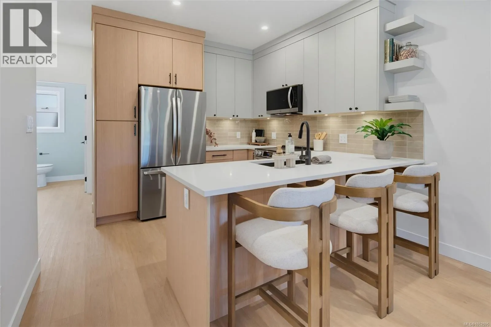 974 Siskin Ridge