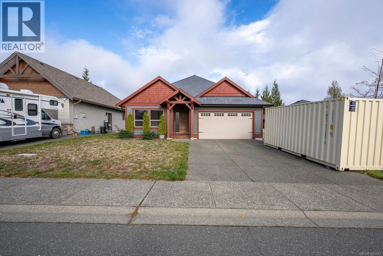 2644 Kendal Ave