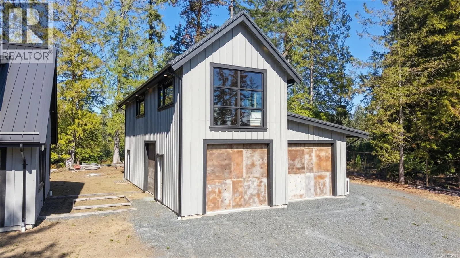 1195 Evergreen Way