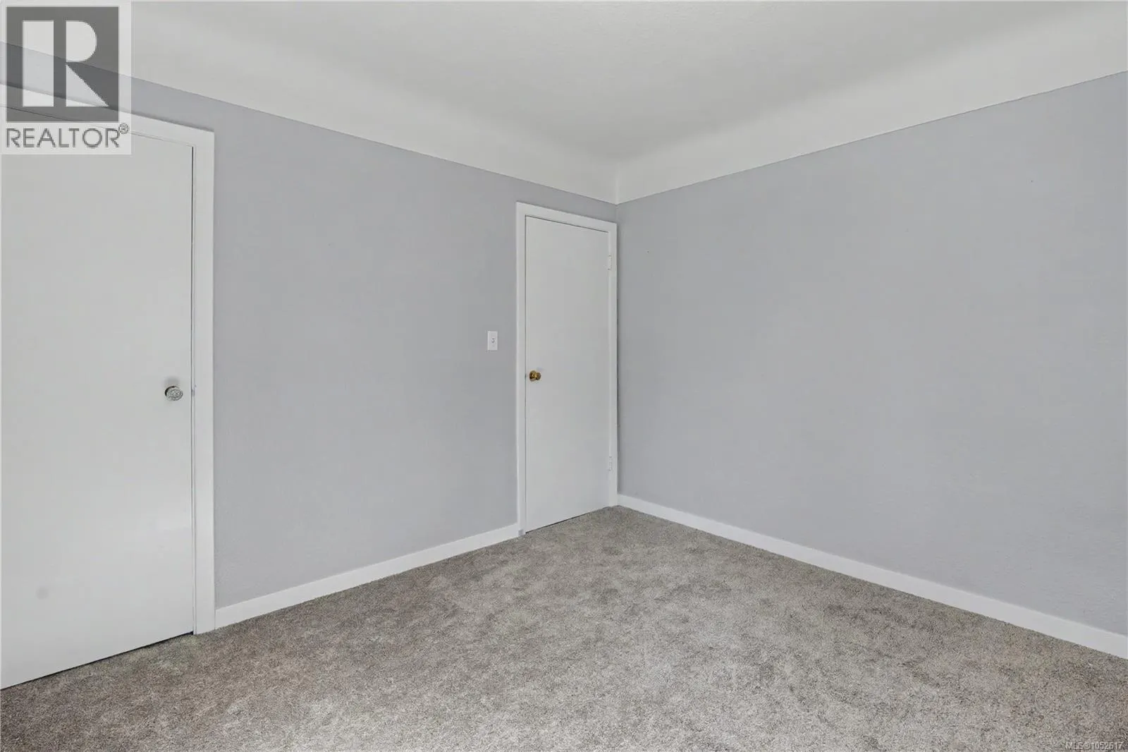 244 Regina Ave
