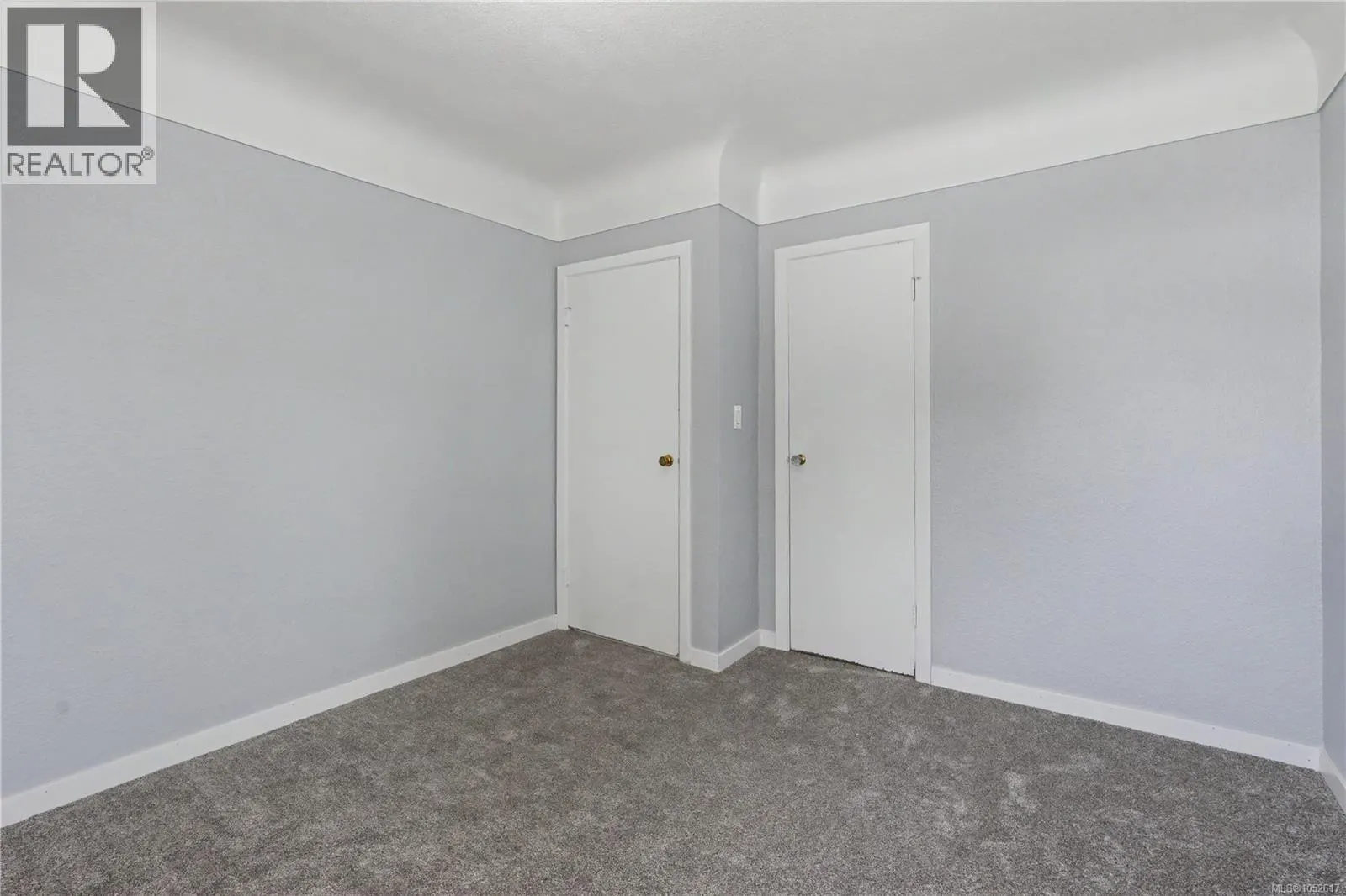 244 Regina Ave