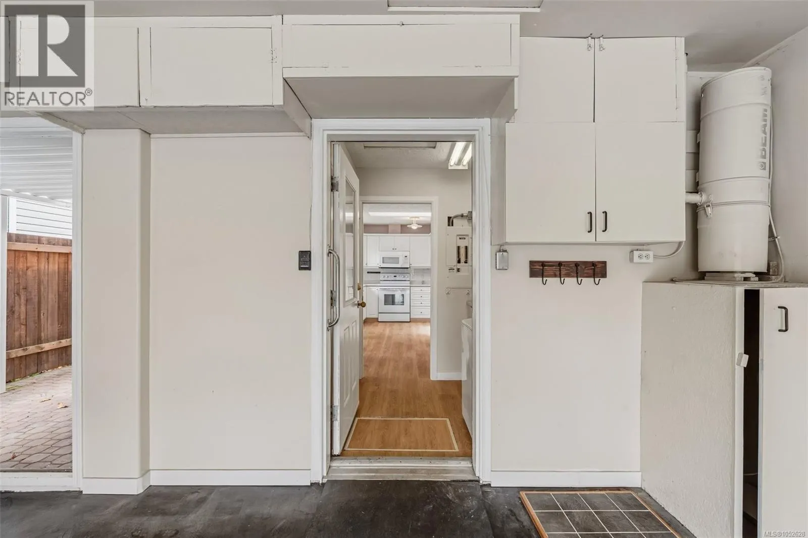 3 Eagle Lane