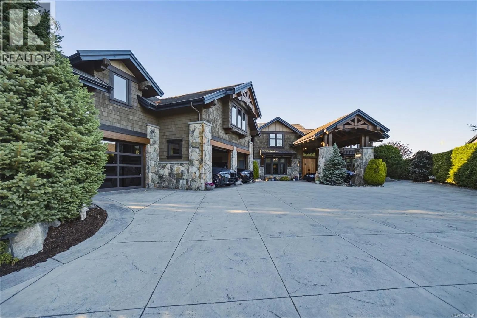 5025 Hinrich View