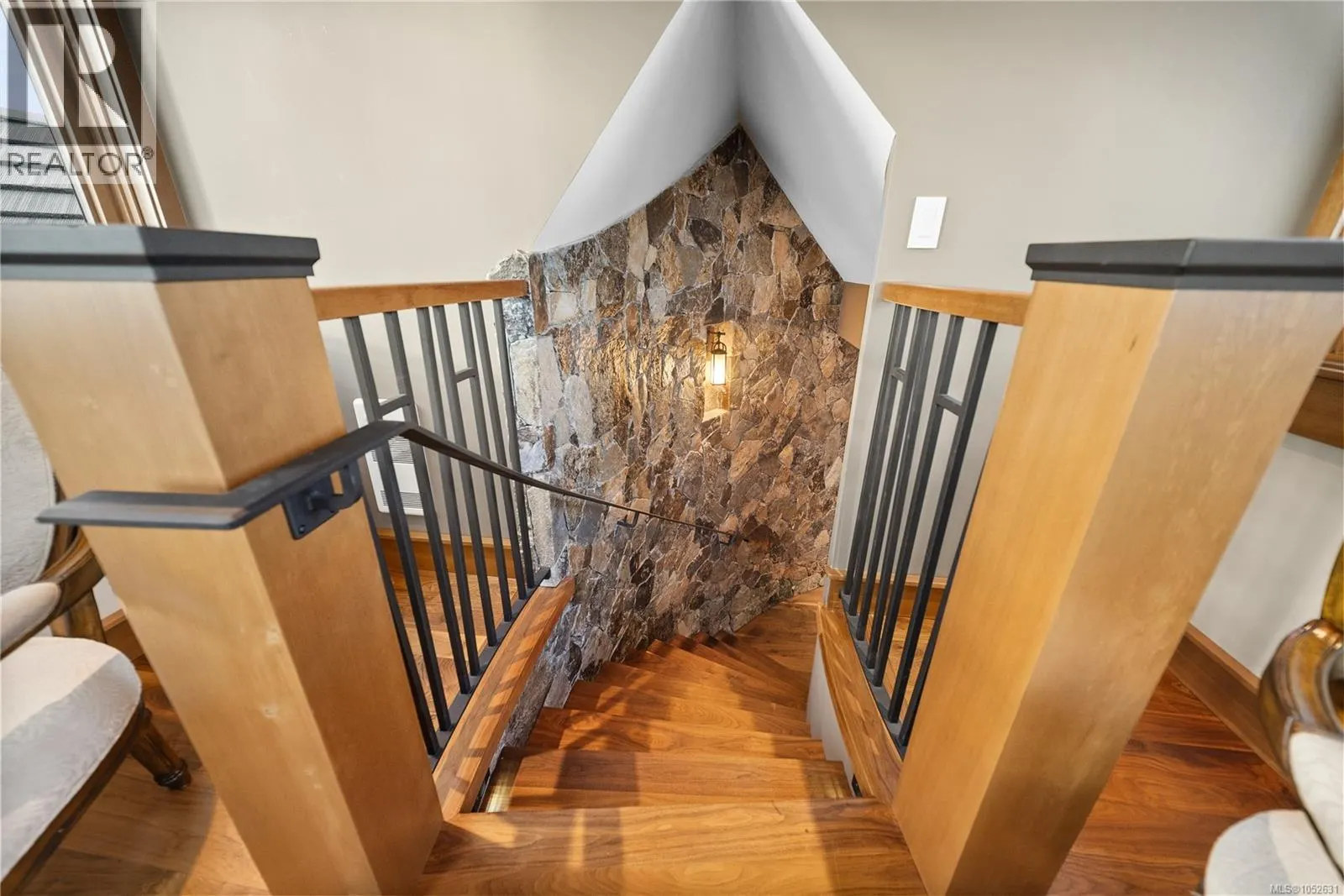 5025 Hinrich View