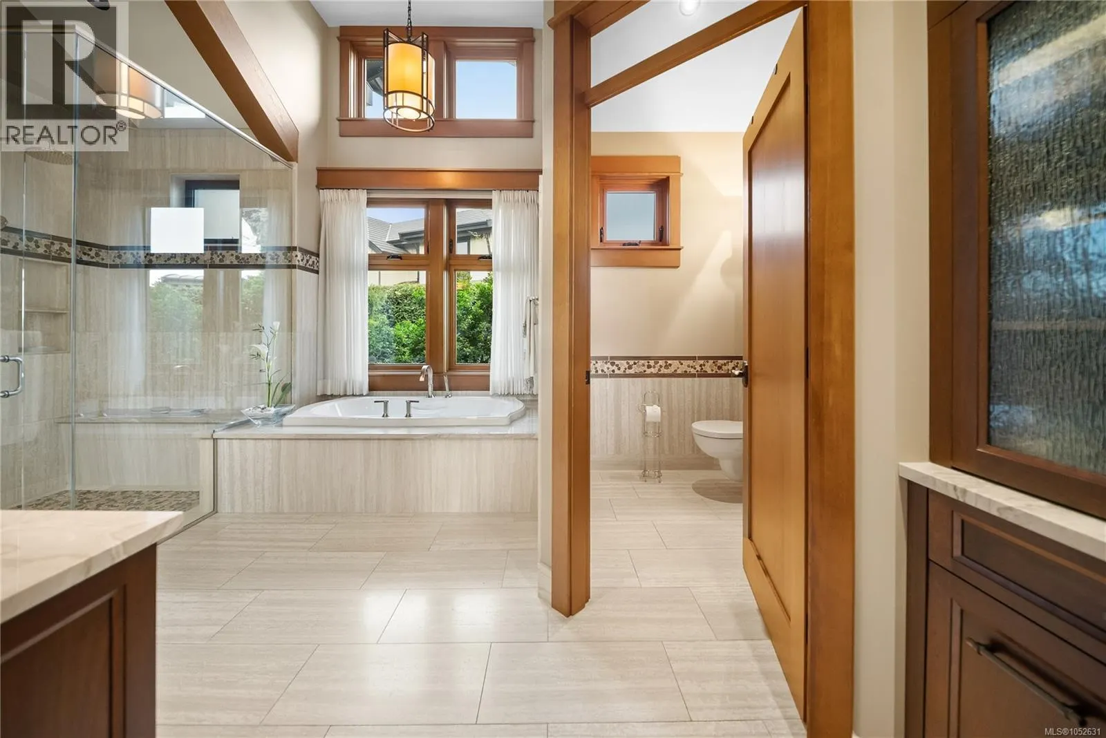 5025 Hinrich View