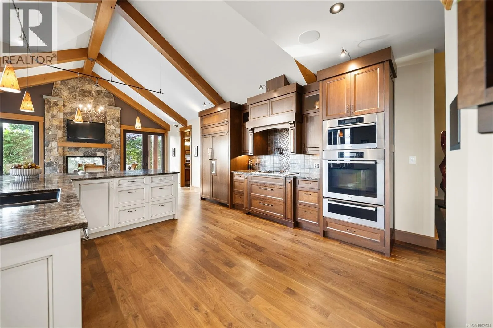 5025 Hinrich View