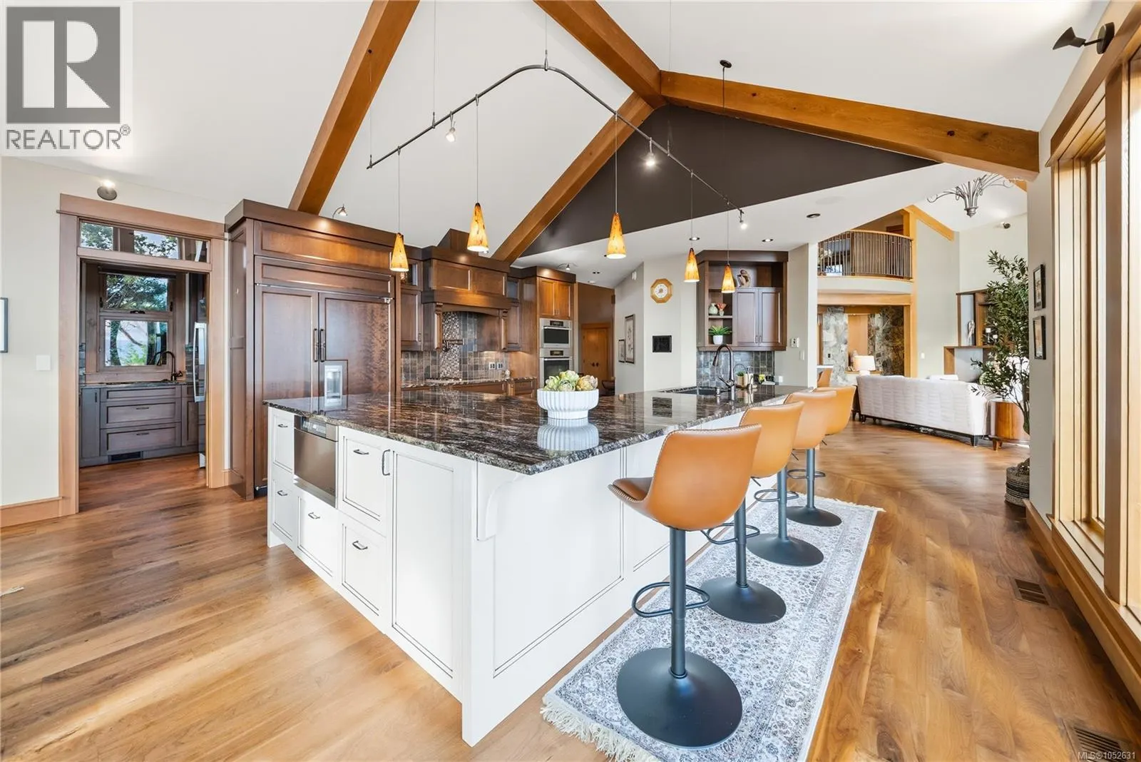 5025 Hinrich View