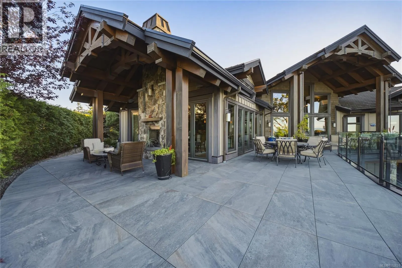 5025 Hinrich View