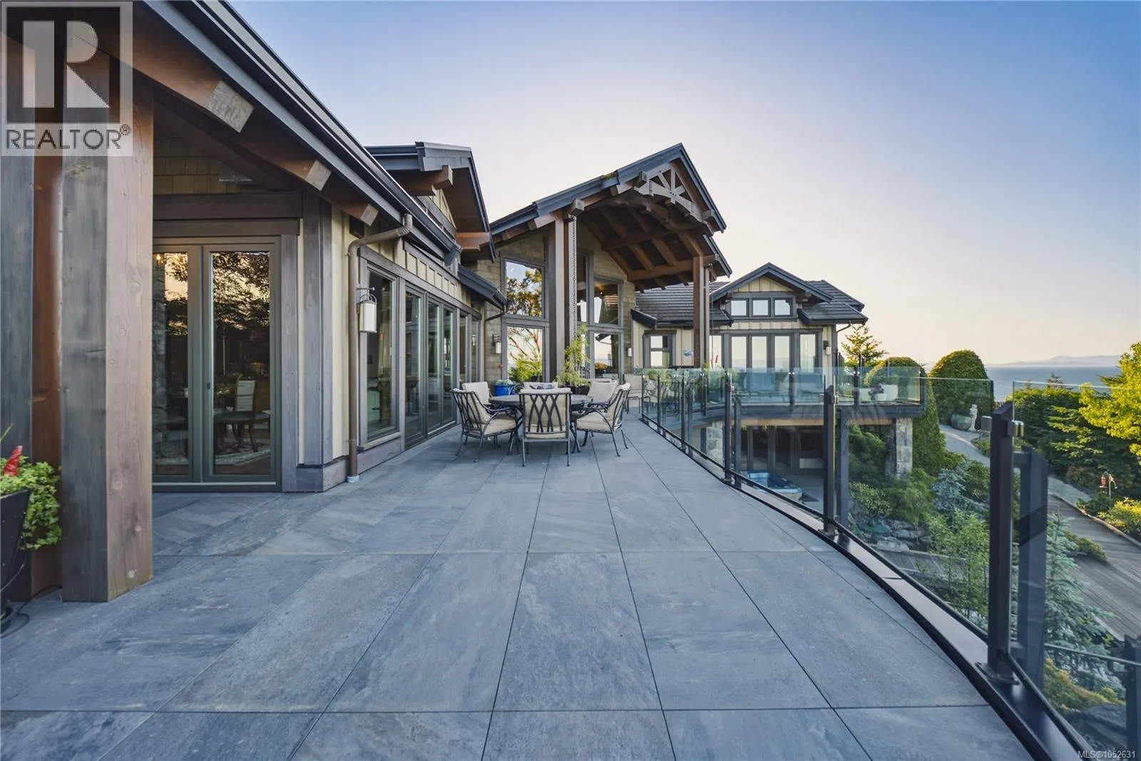 5025 Hinrich View