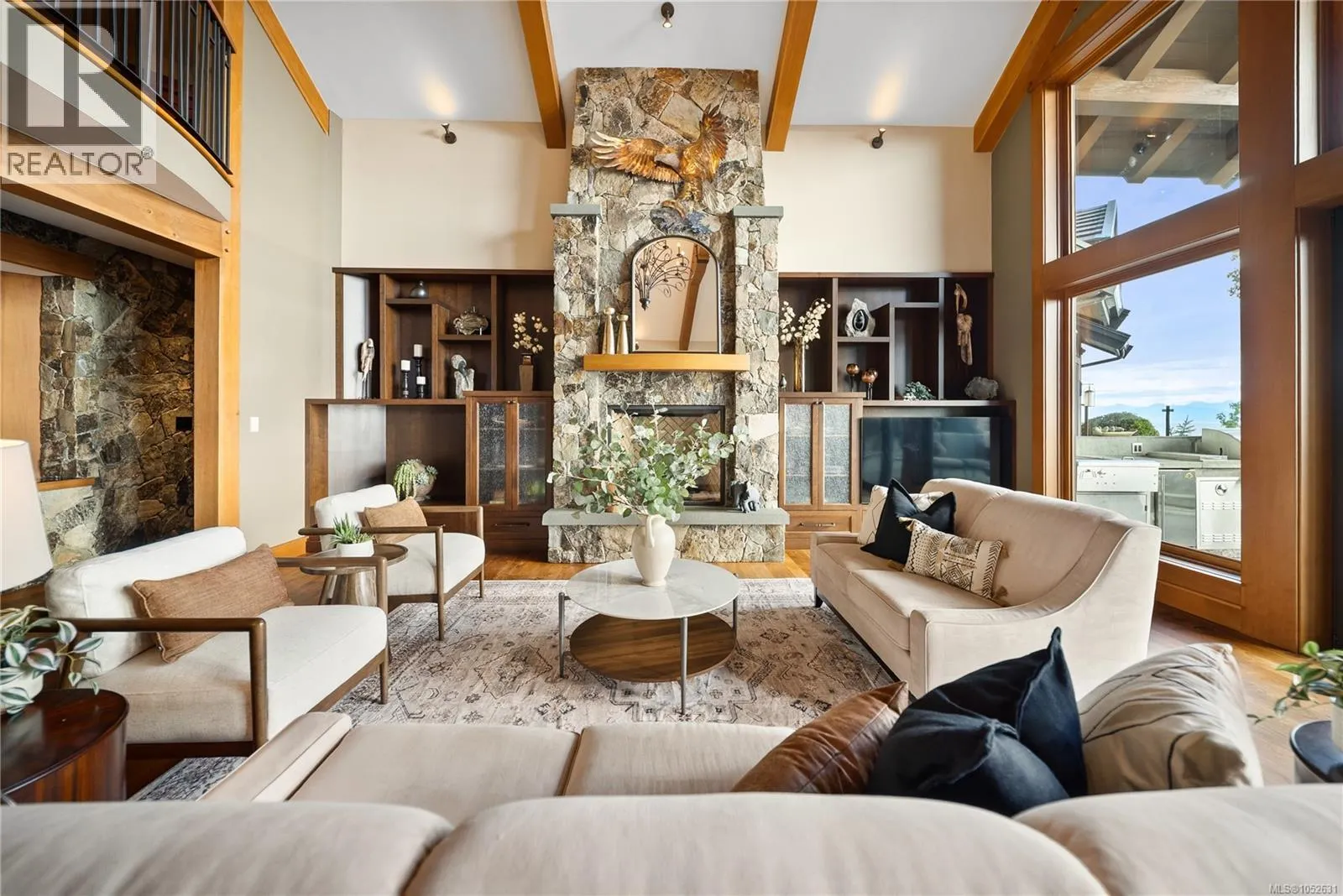 5025 Hinrich View