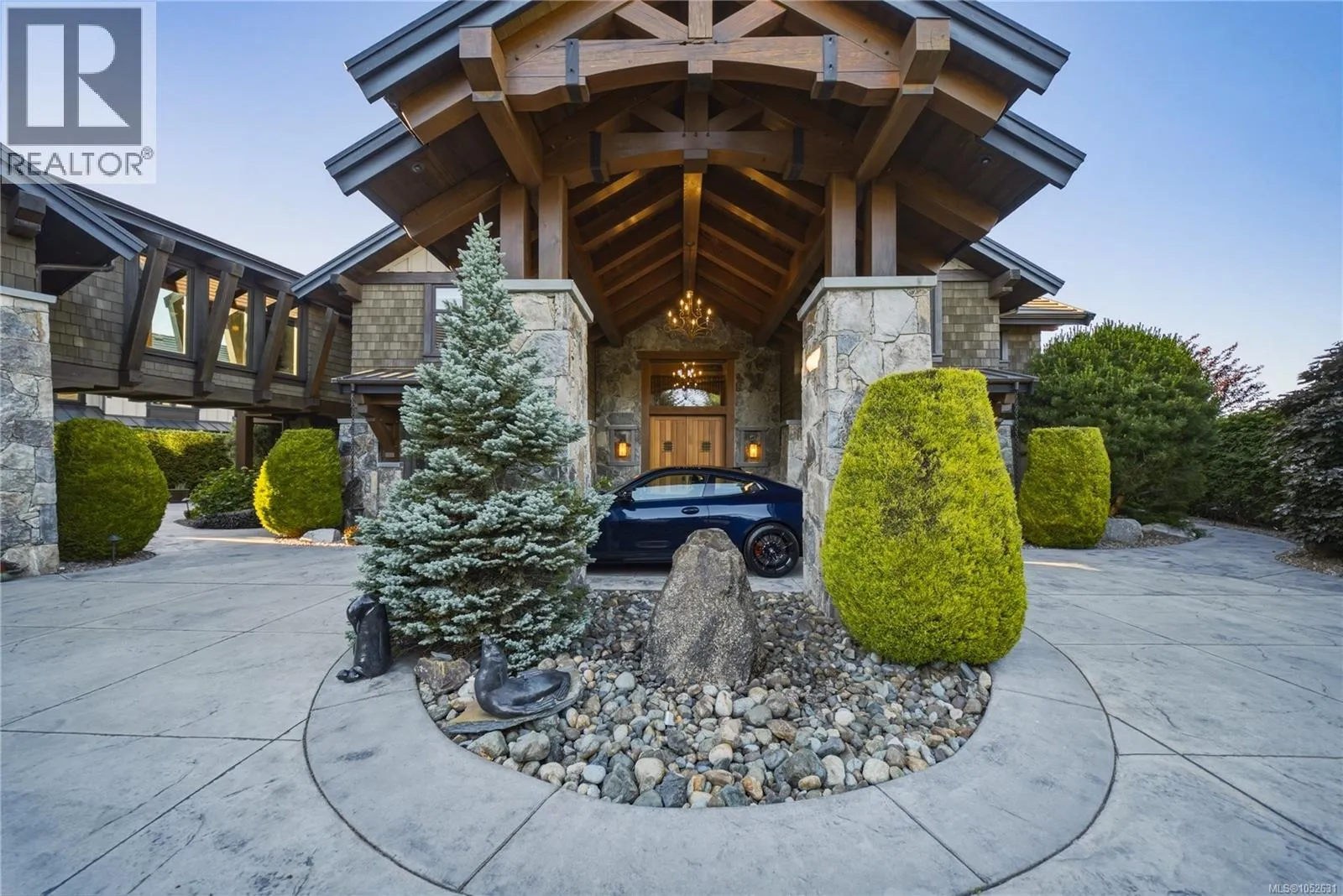 5025 Hinrich View