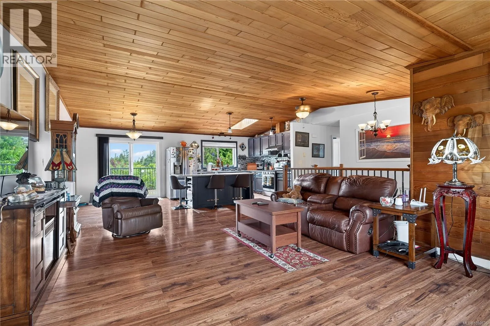 1215 Gilley Cres