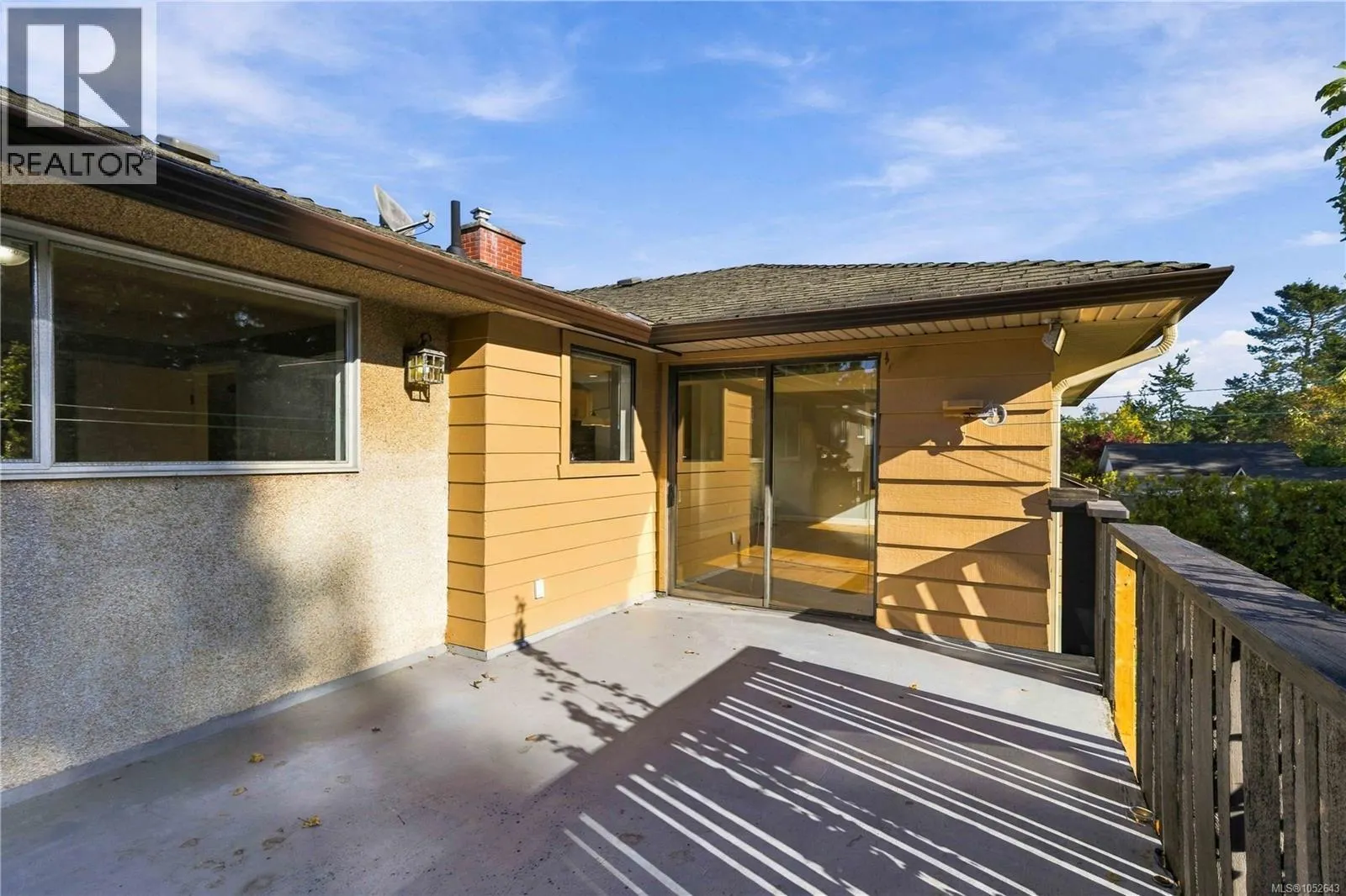 1161 Hadfield Ave