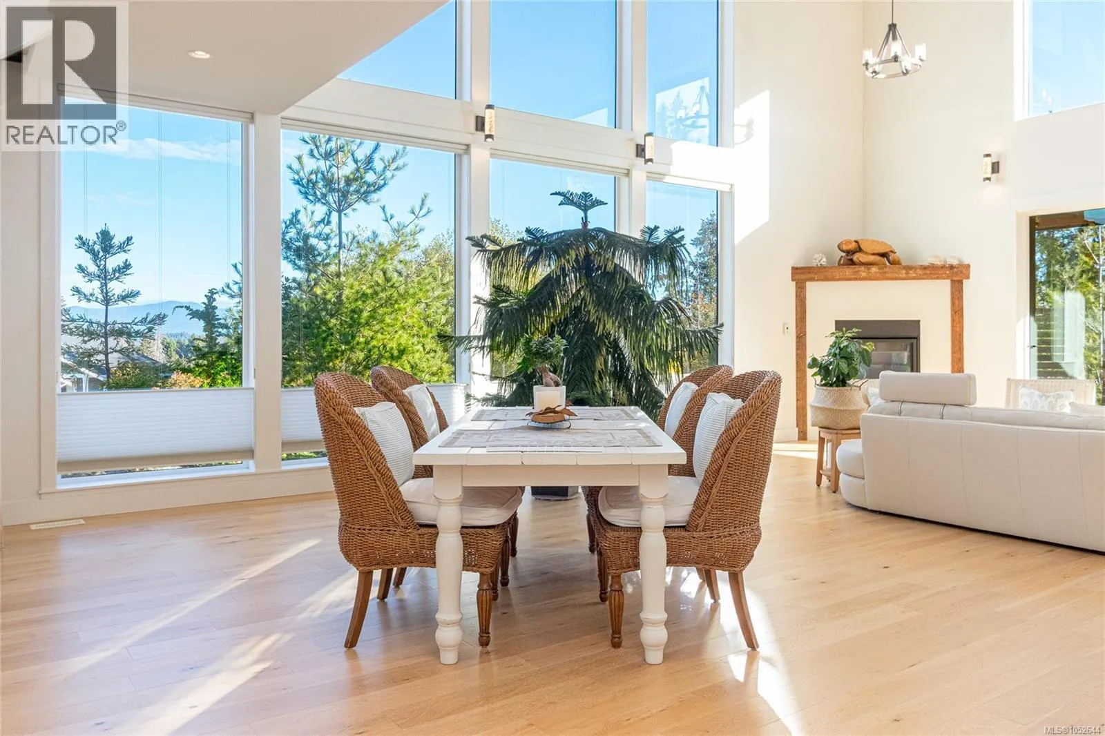 672 Mill Bay Pl