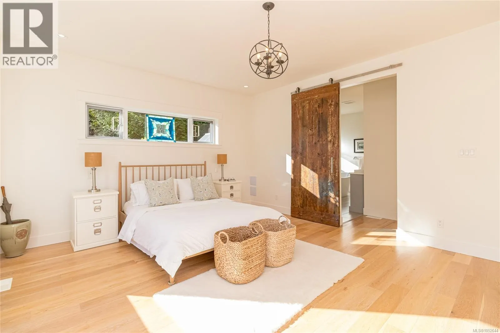 672 Mill Bay Pl