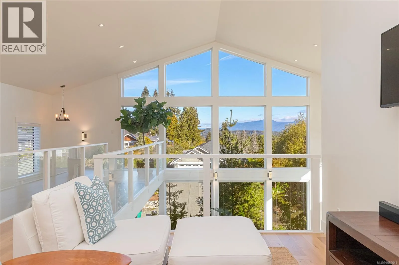 672 Mill Bay Pl