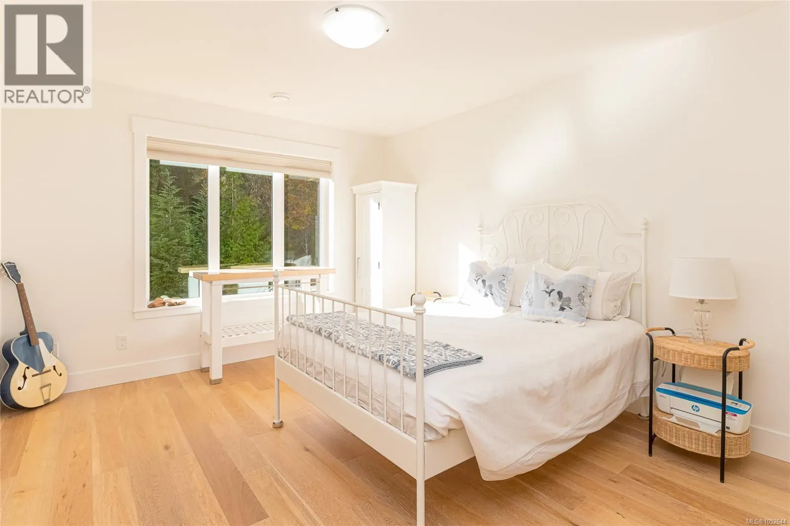 672 Mill Bay Pl