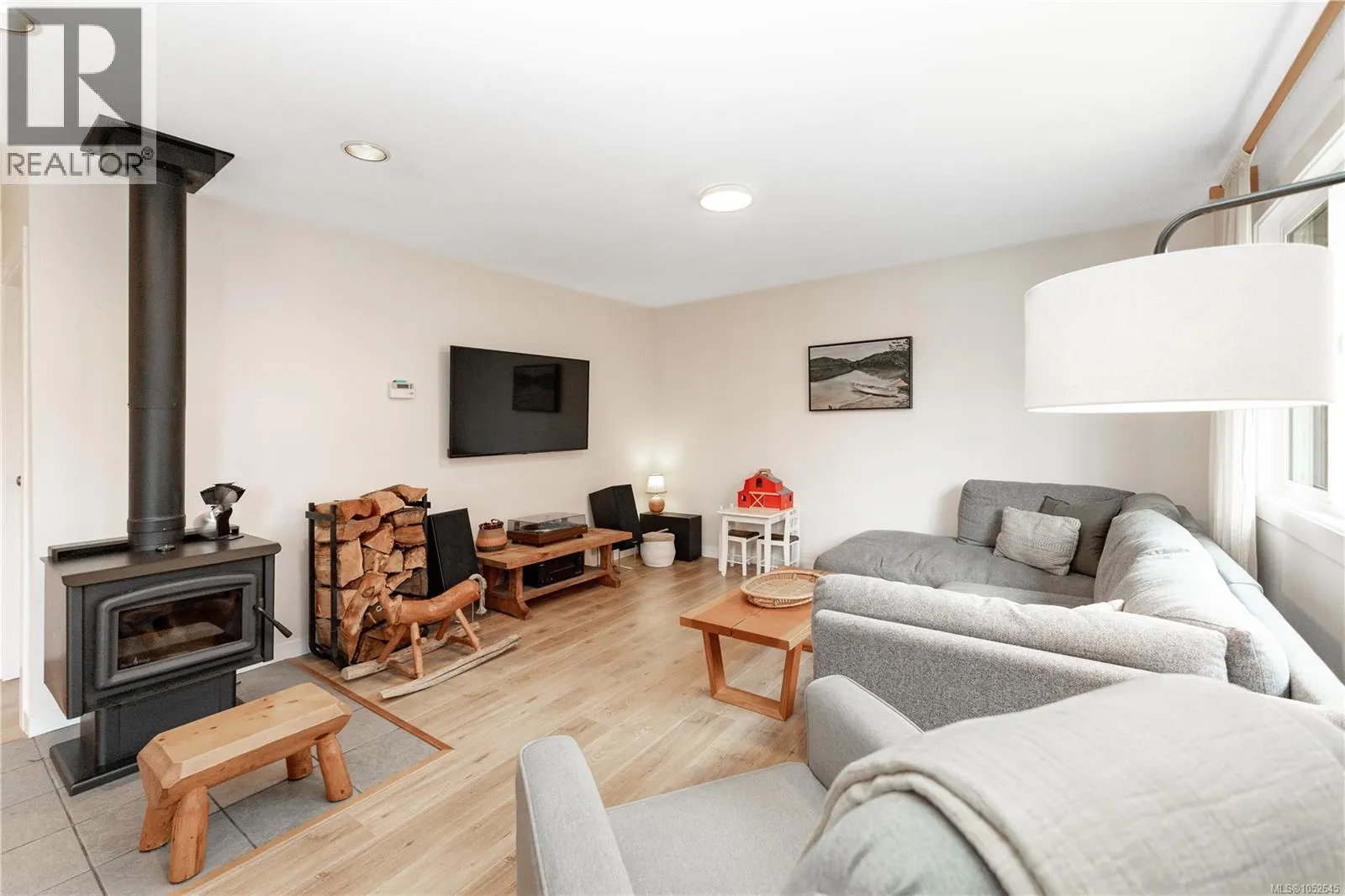 133 Hilchey Rd