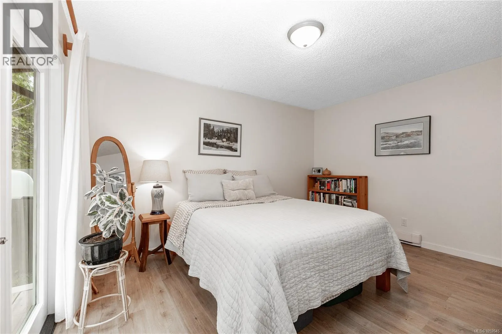 133 Hilchey Rd