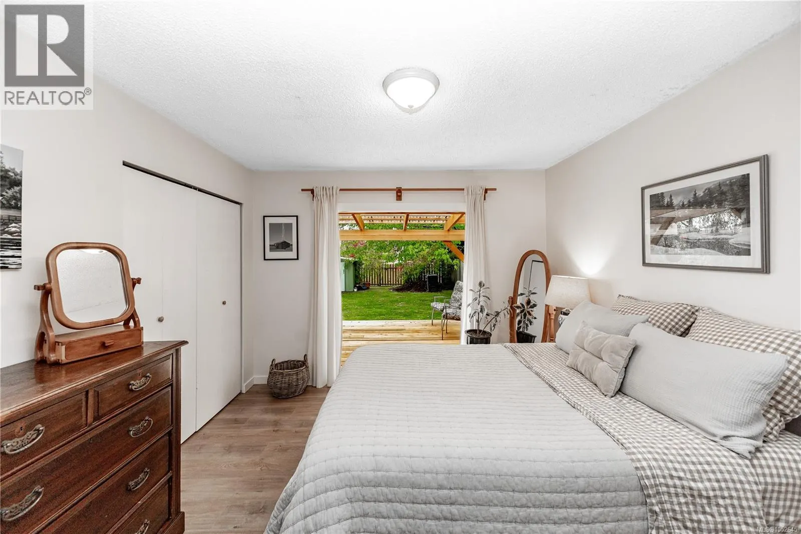 133 Hilchey Rd