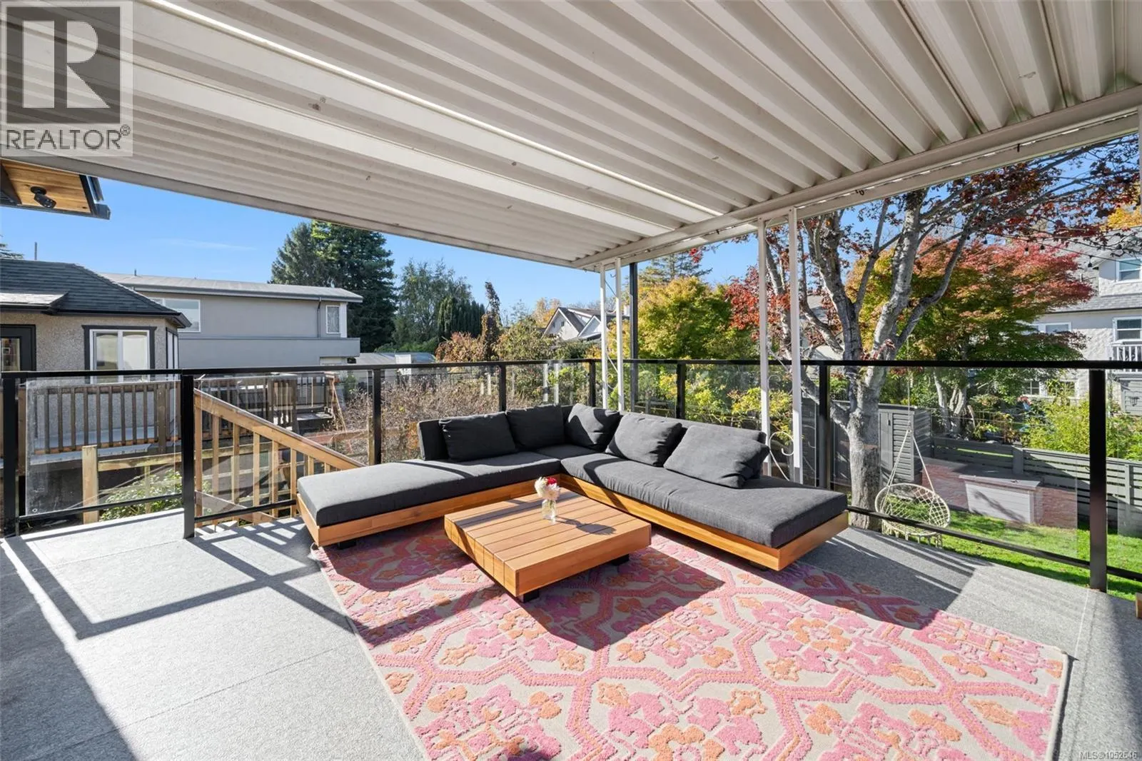 988 Monterey Ave