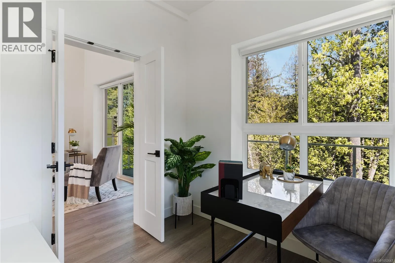 1222 Drifter End