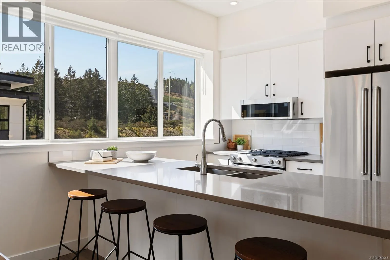 1222 Drifter End