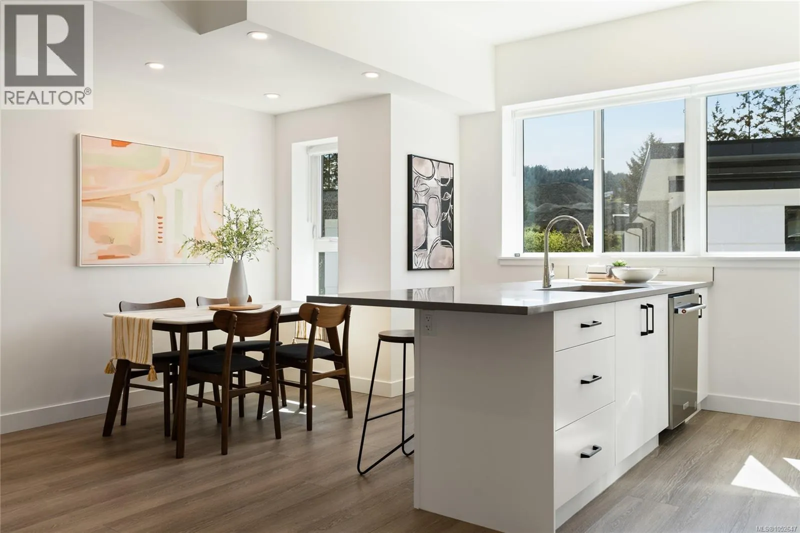 1222 Drifter End