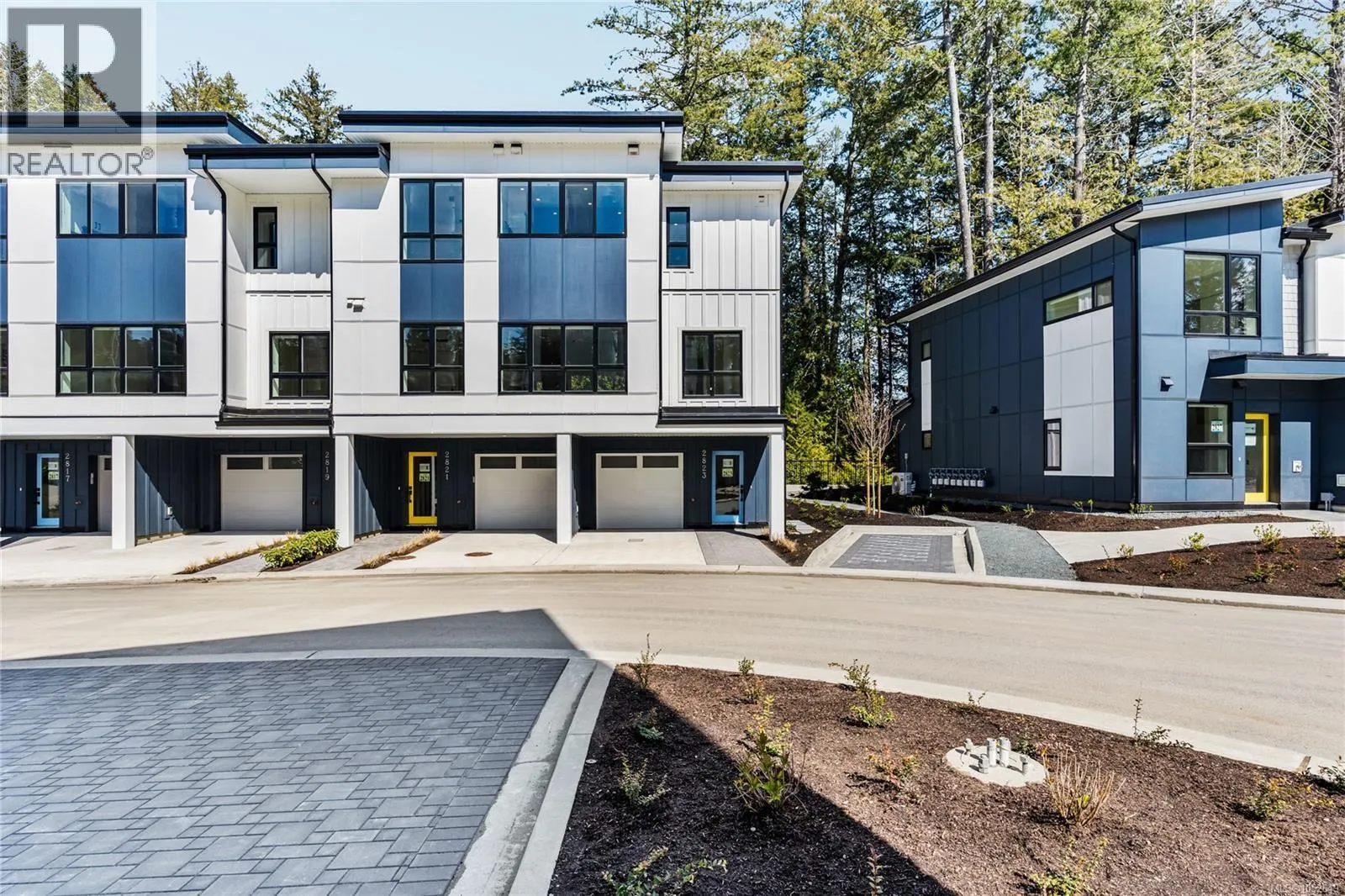 1224 Drifter End