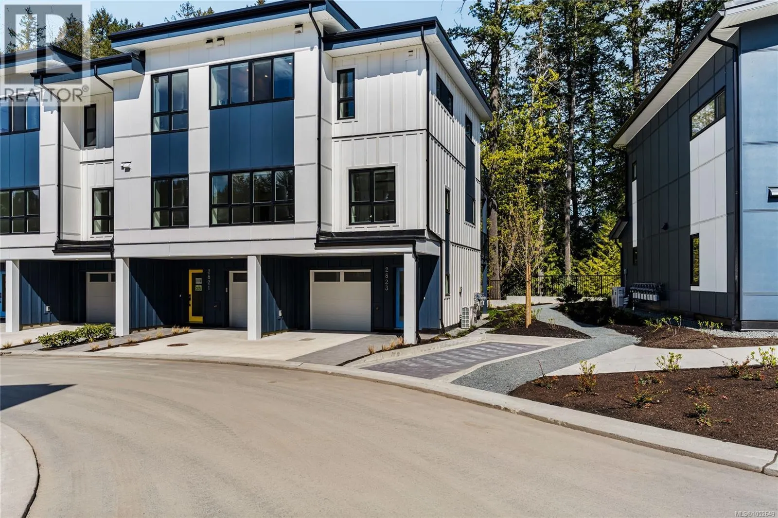 1224 Drifter End
