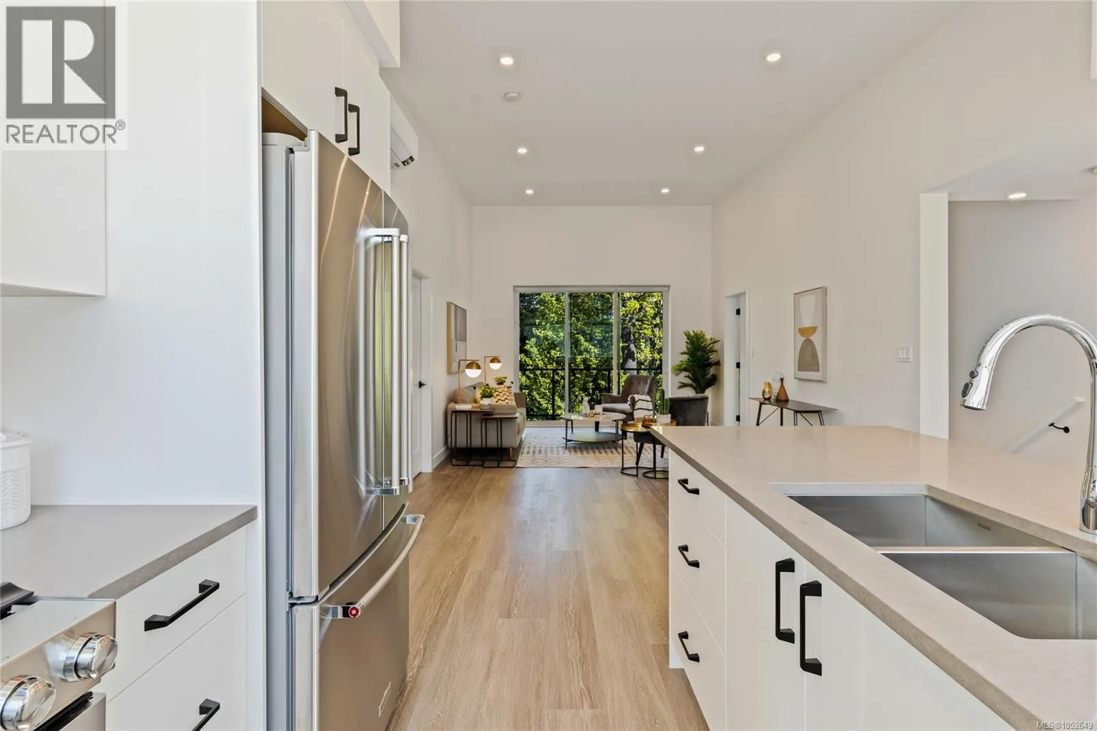 1224 Drifter End