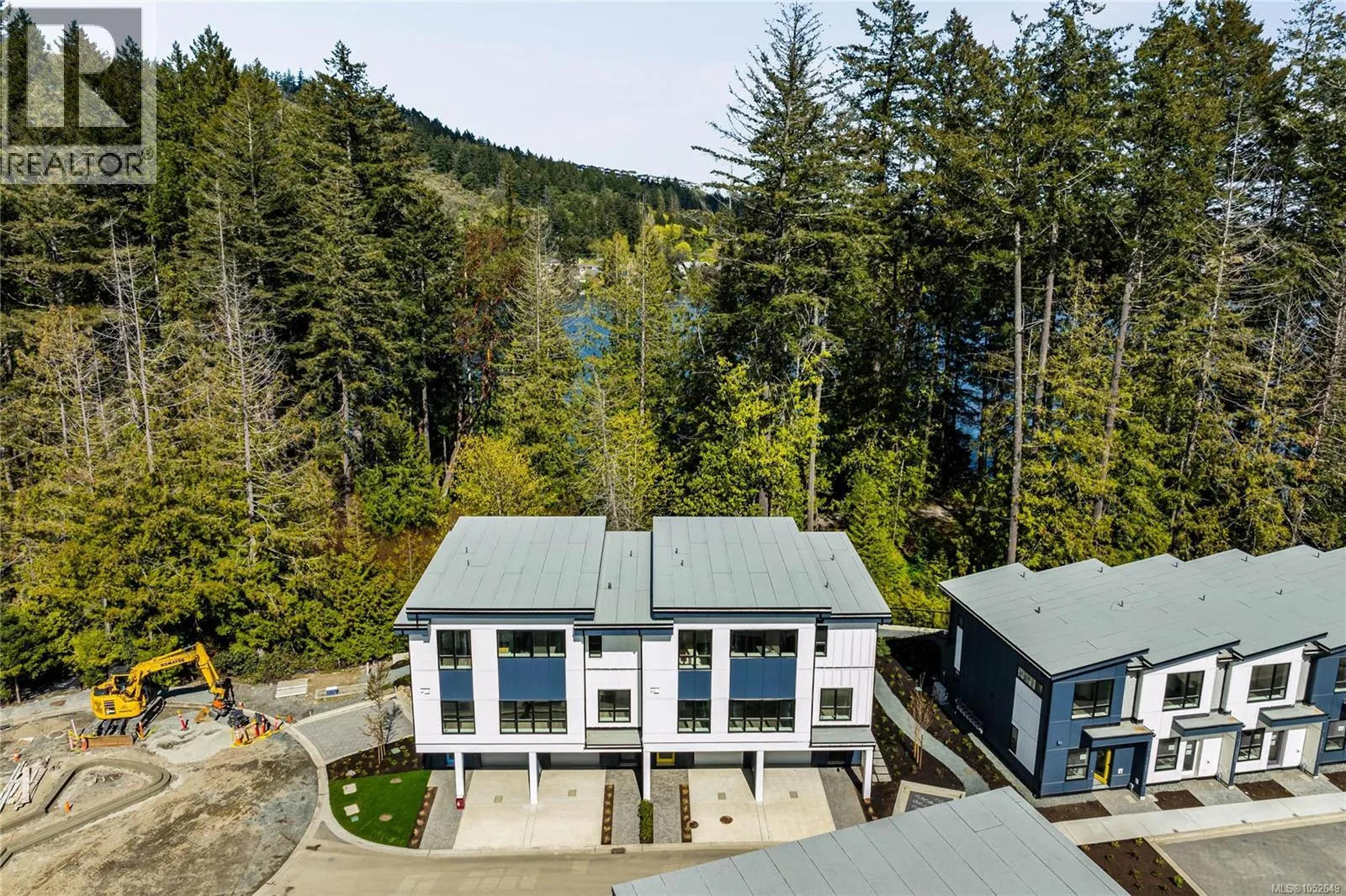 1224 Drifter End
