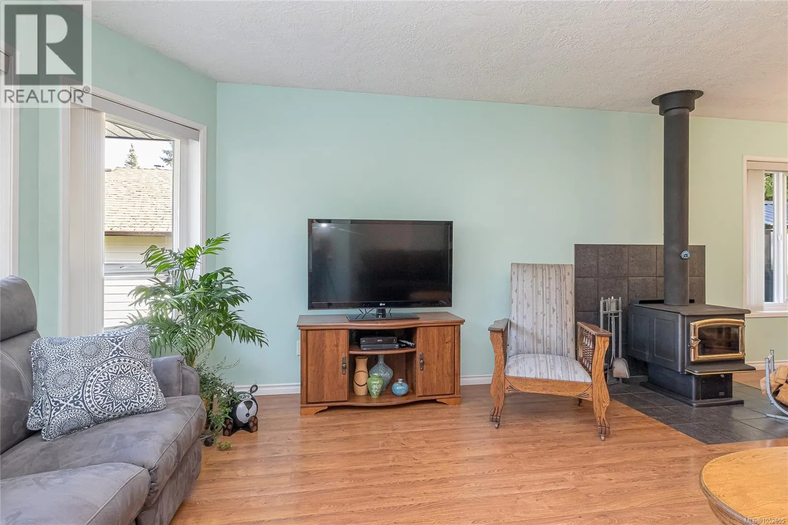 262 River Rd