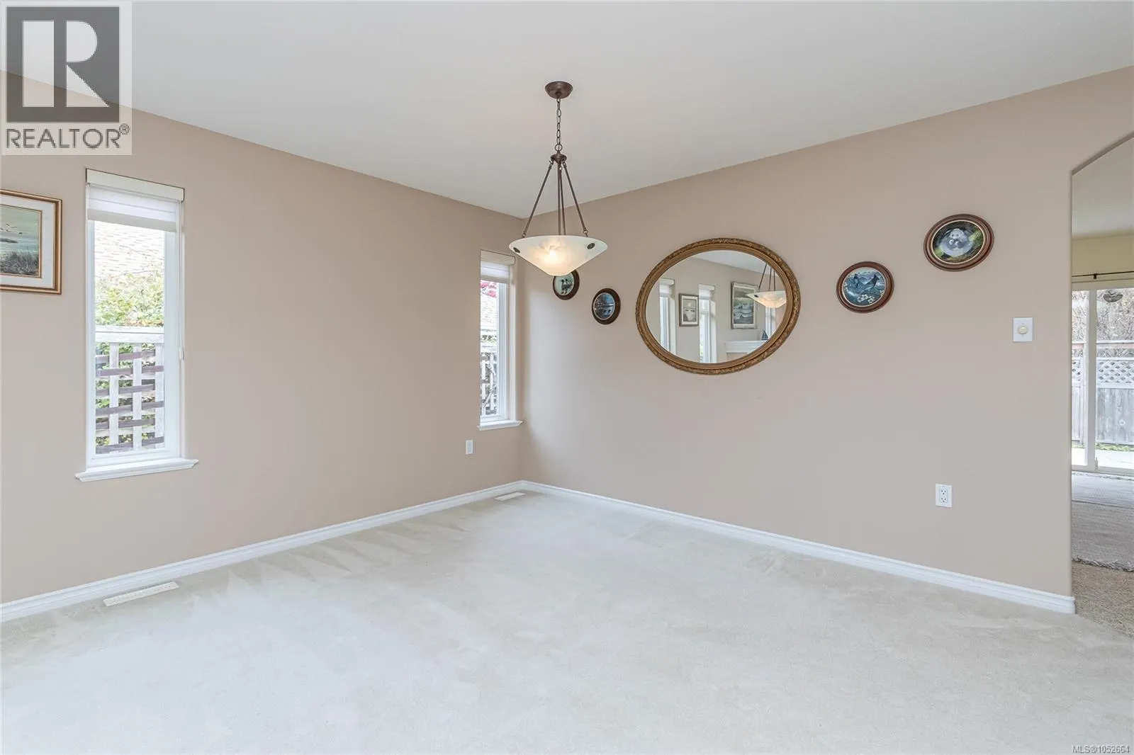 87 Bridgewater Lane