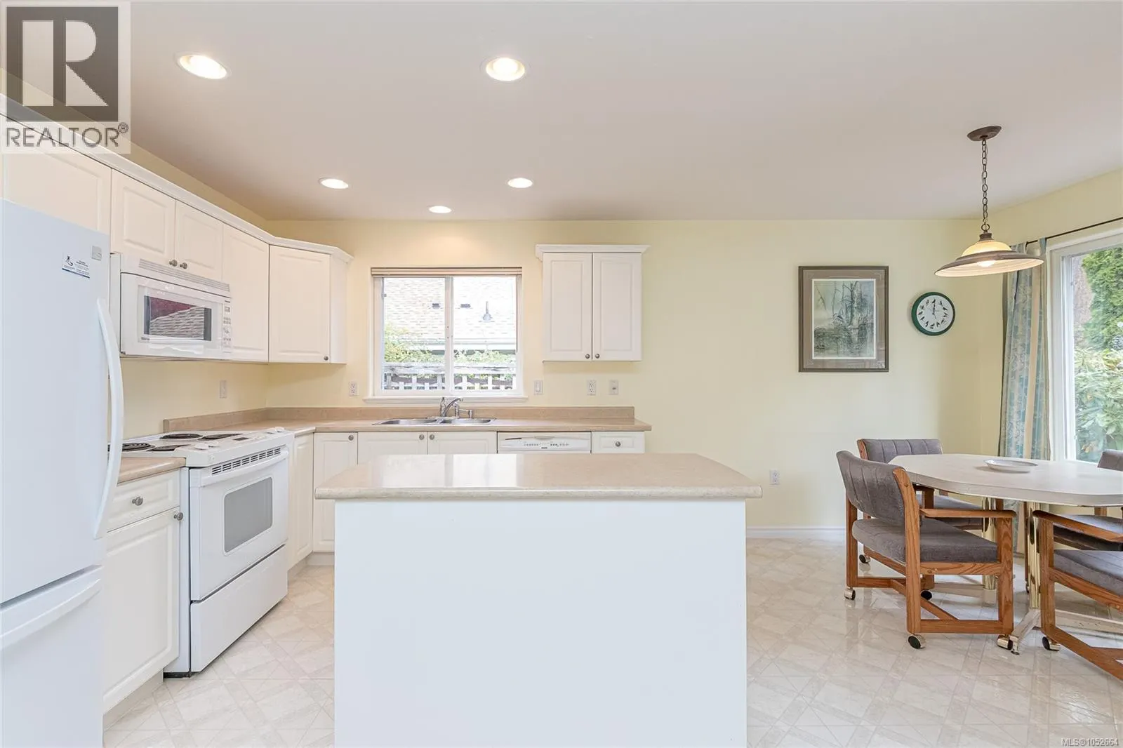 87 Bridgewater Lane
