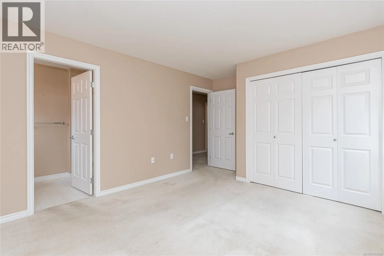 87 Bridgewater Lane