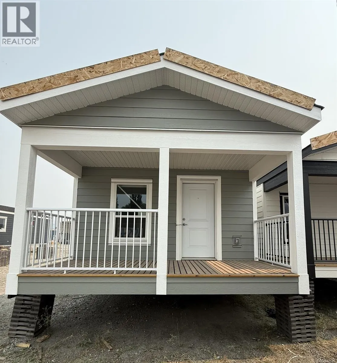 1 731 Marine Dr