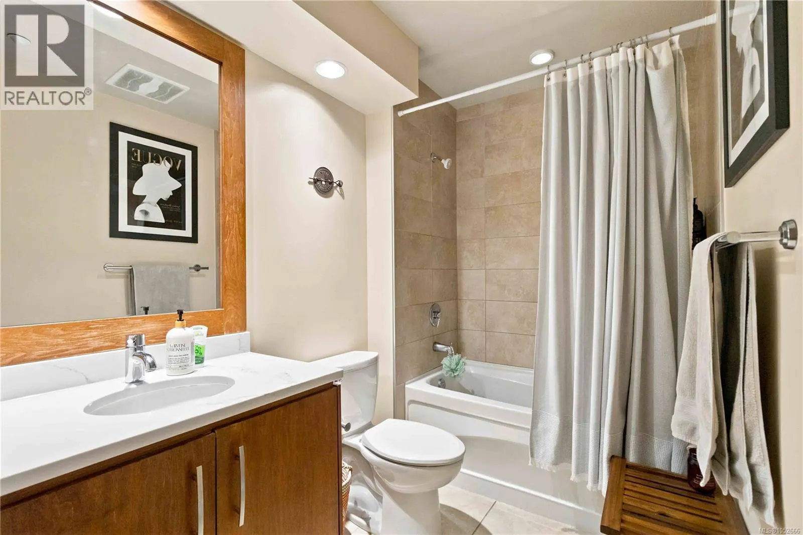 306 1375 Bear Mountain Pkwy
