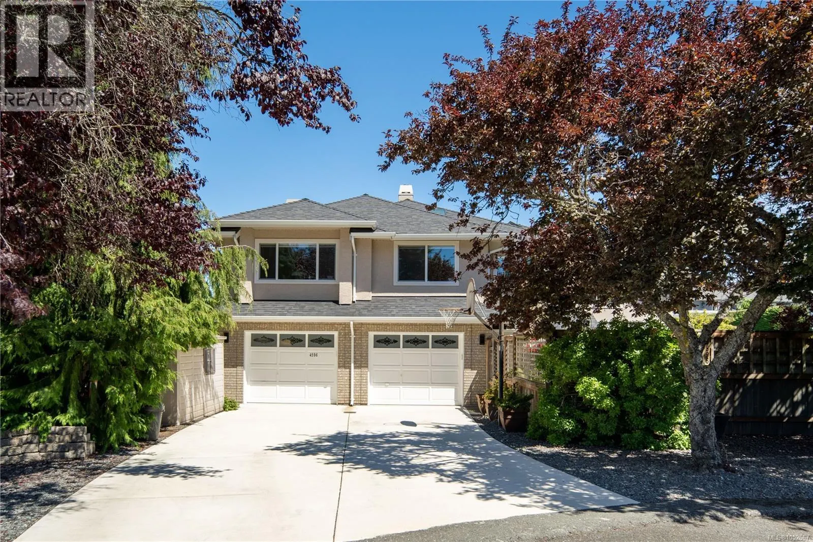 4596 Bonnieview Pl