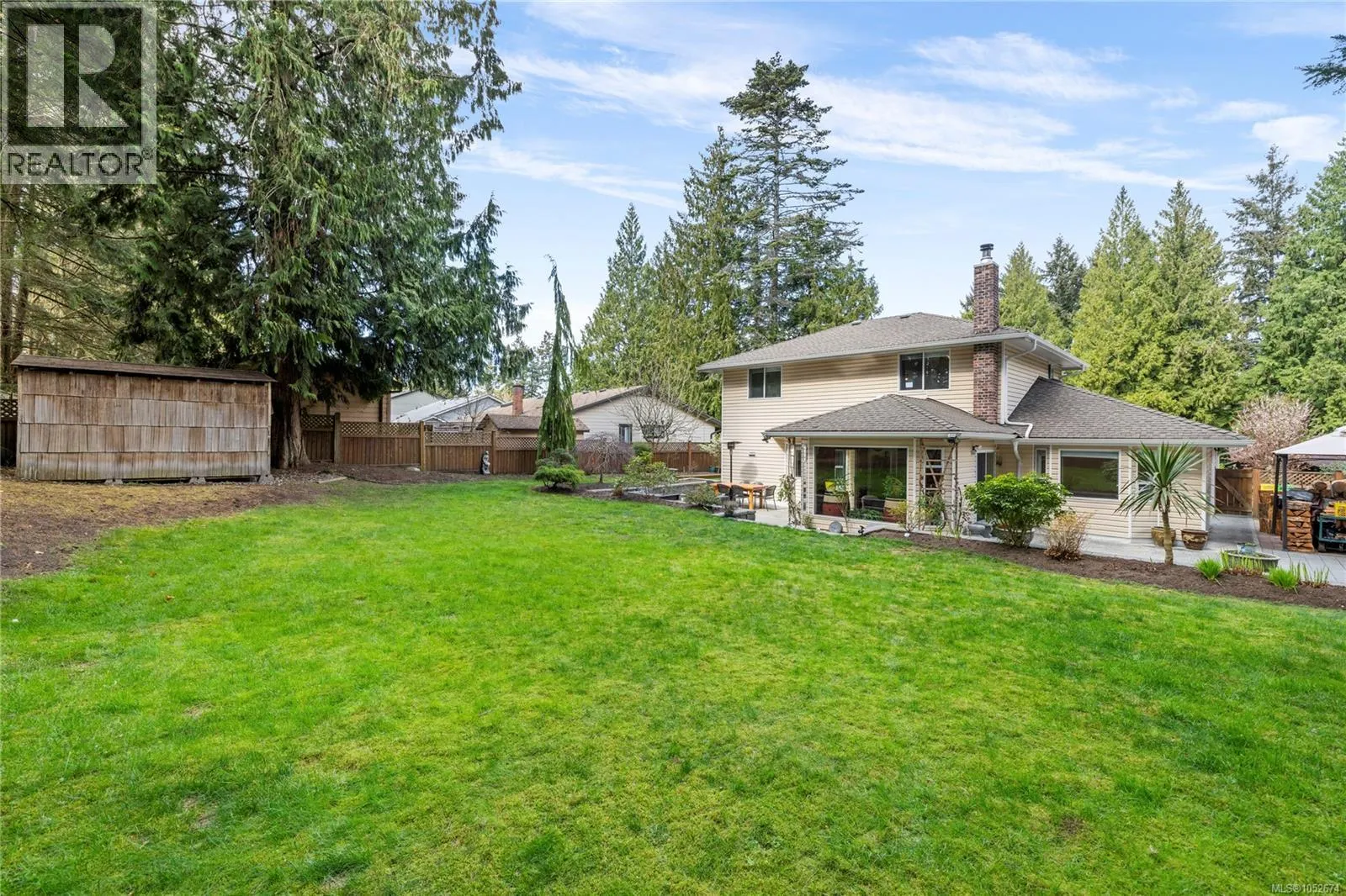 1170 Clubhouse Dr