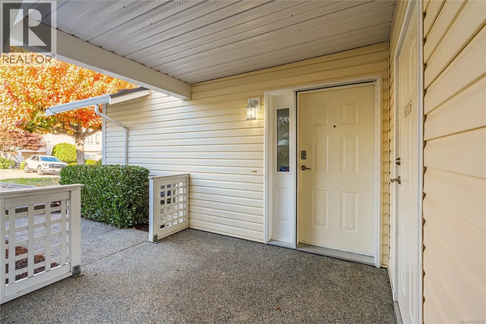 6016 Cedar Grove Dr