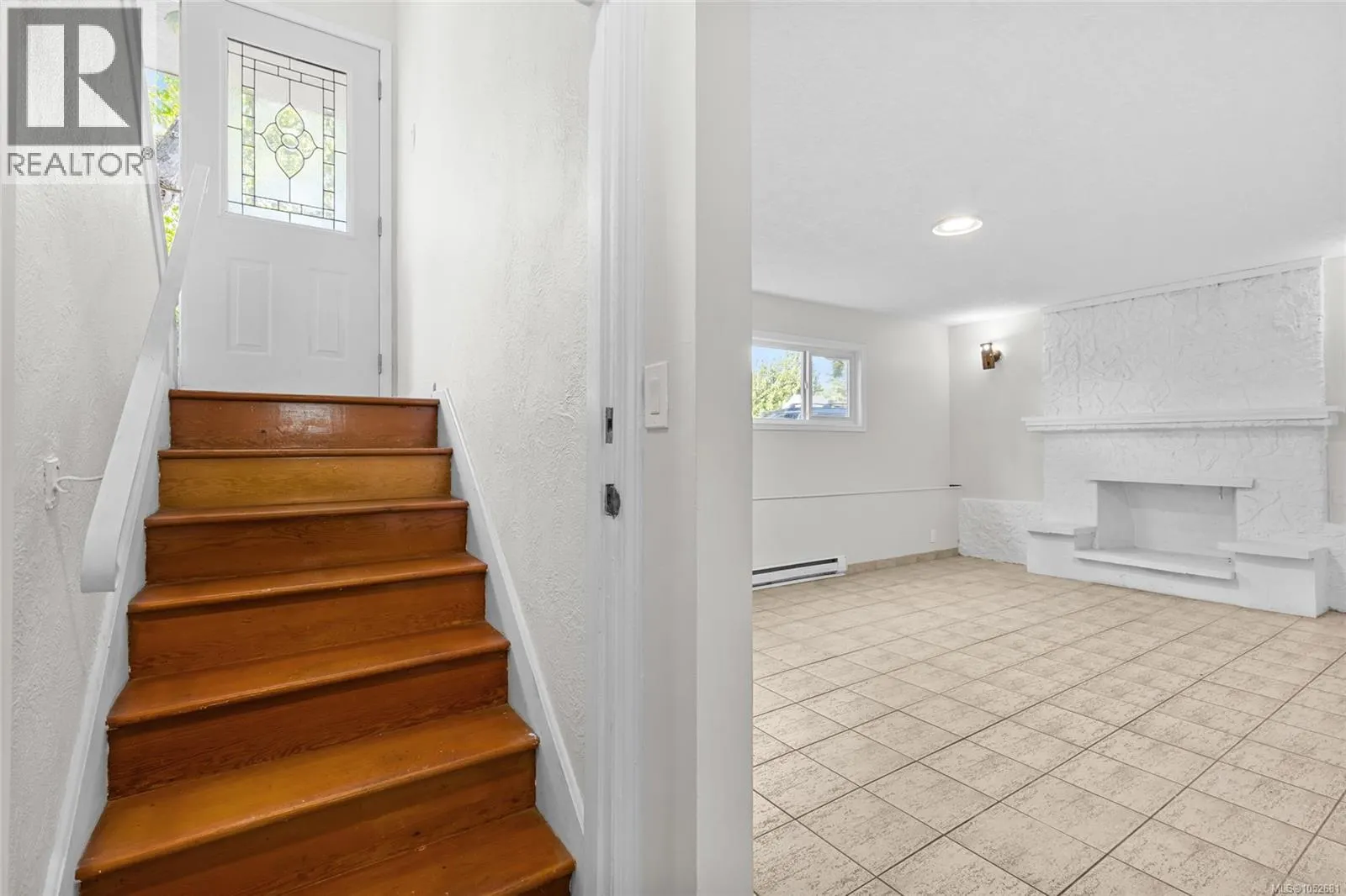 1575 Burton Ave
