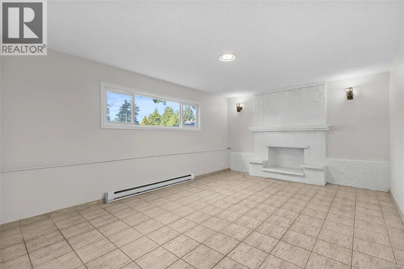 1575 Burton Ave
